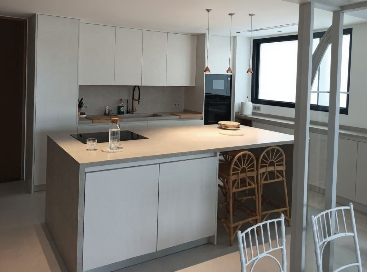 Cocina sencilla con Isla Central