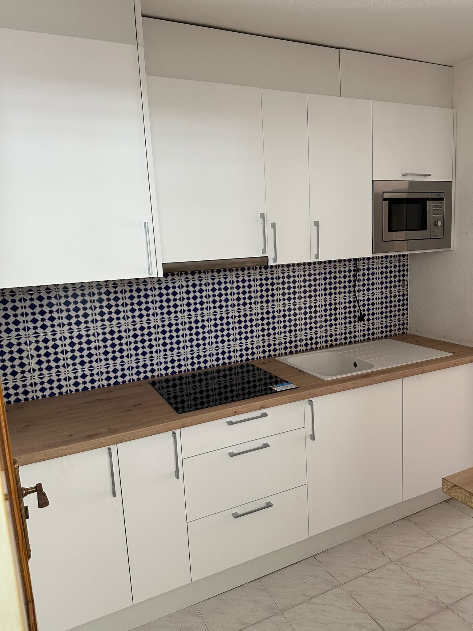 Cocina pequeña para apartamento.